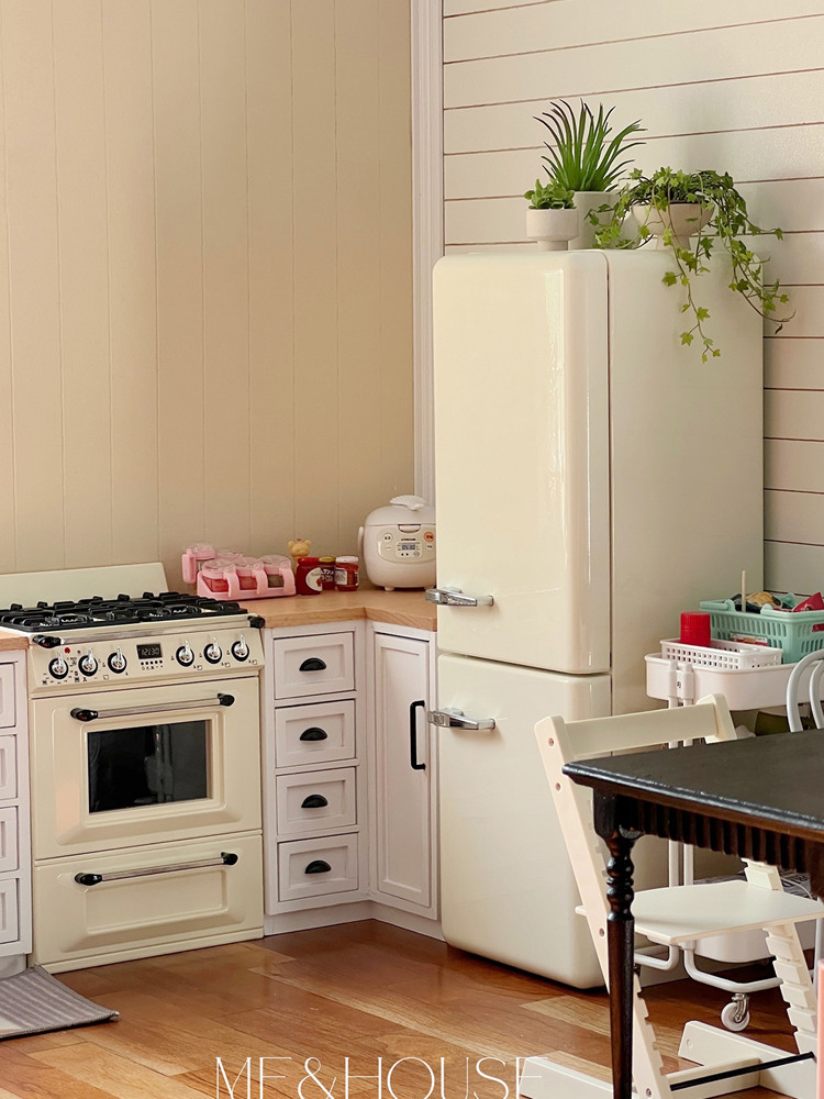 1/6 Doll House Model Furniture - Kitchen Queen ulasan dan harga